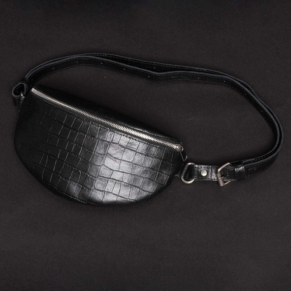 crocodile print black fanny pack with silver zipper