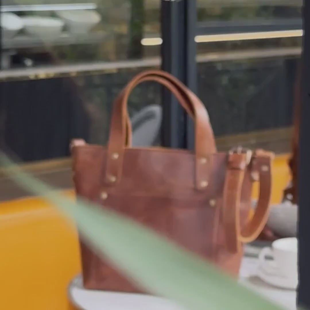 Elegant Handcrafted Leather Handbags Collection | HIDES