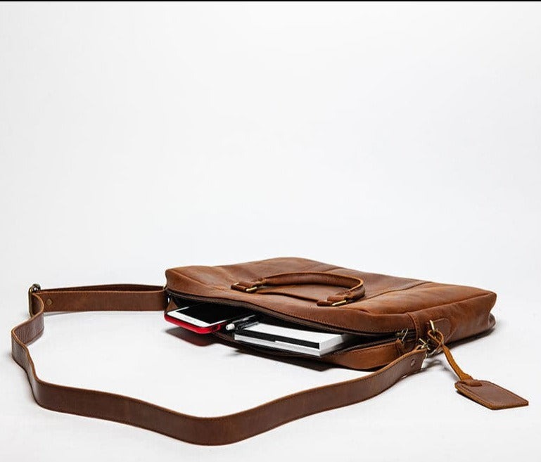 Slim Leather Briefcase 2.0 - HIDES